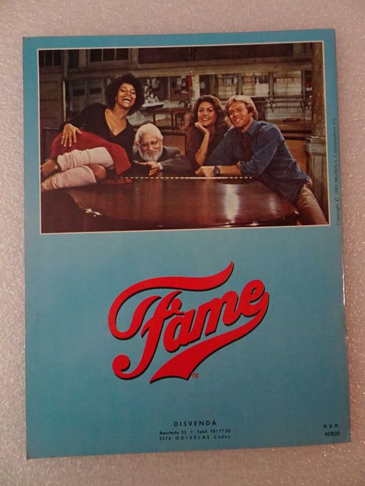 Caderneta de cromos vazia Fame - Disvenda