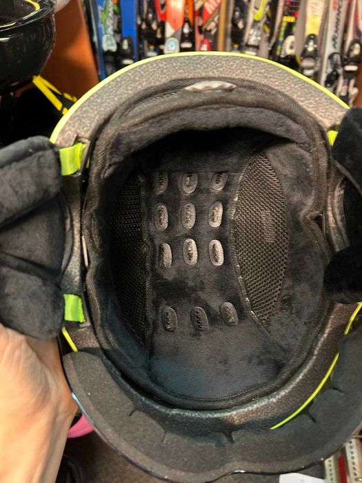 Piękny kask narciarski z przyłbicą- rozmiar L- 219 zł/ Sklep-Serwis