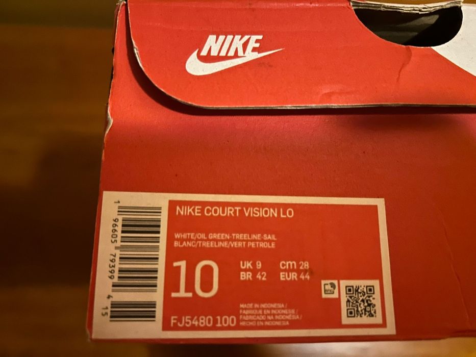 Ténis Nike Court Vision Low verdes