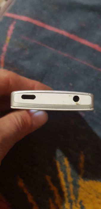 Продам Nokia 515