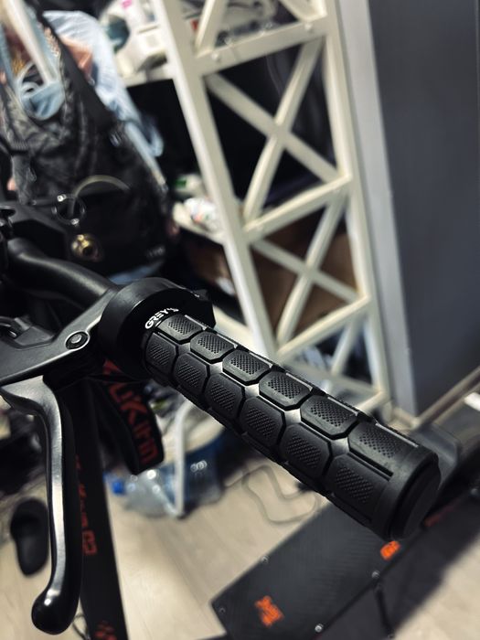 Електросамокат Kukirin g2 2025