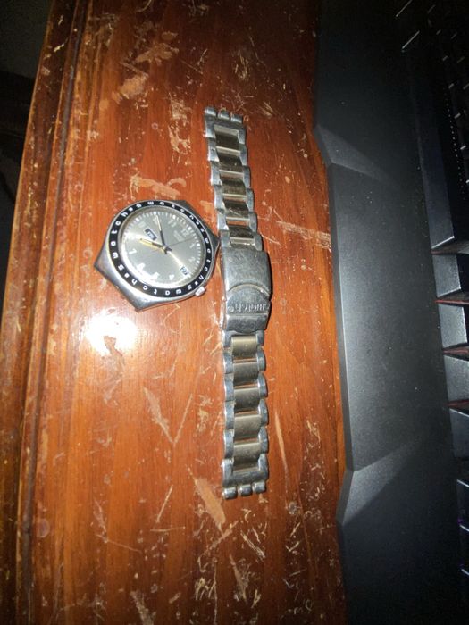 Relogio swatch como se encontra na foto
