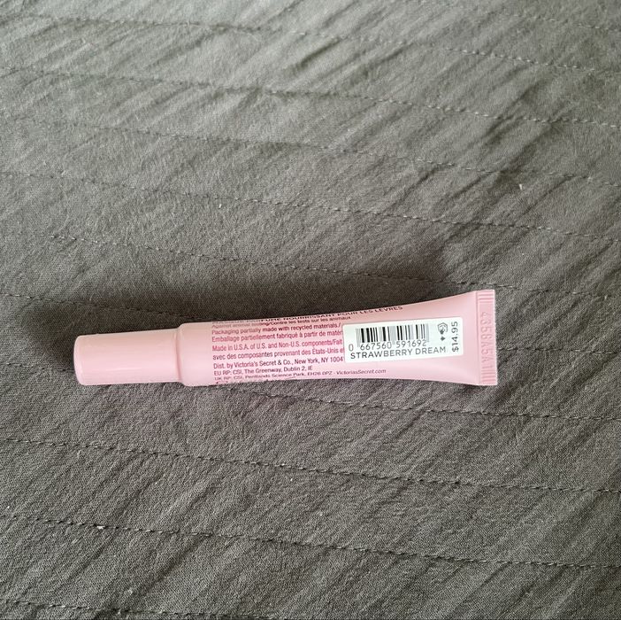 Maska do ust Strawberry Dream Victoria’s Secret