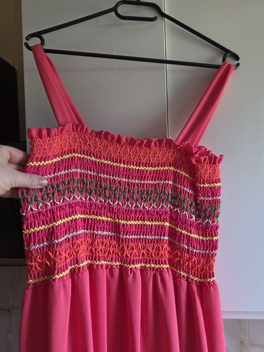 Sukienka Koralowa na upały Plus Size