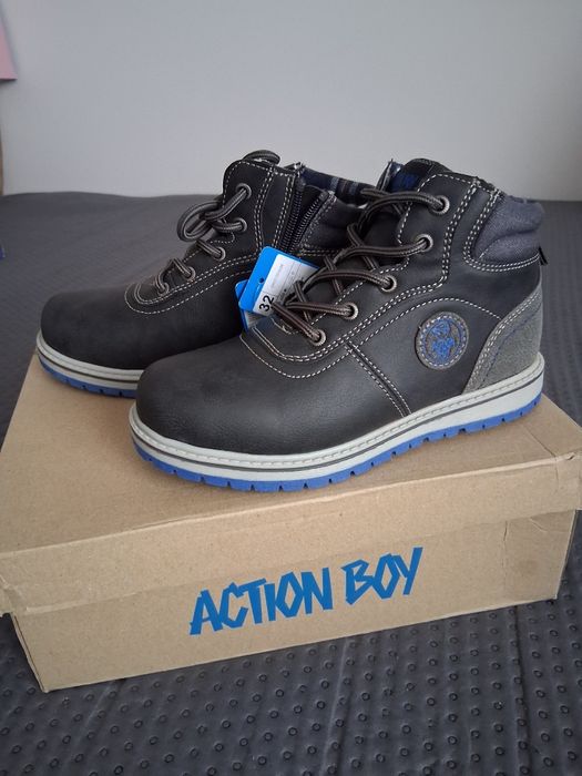 Nowd buty 32 chłopięce botki przejściowe na zamek Action Boy