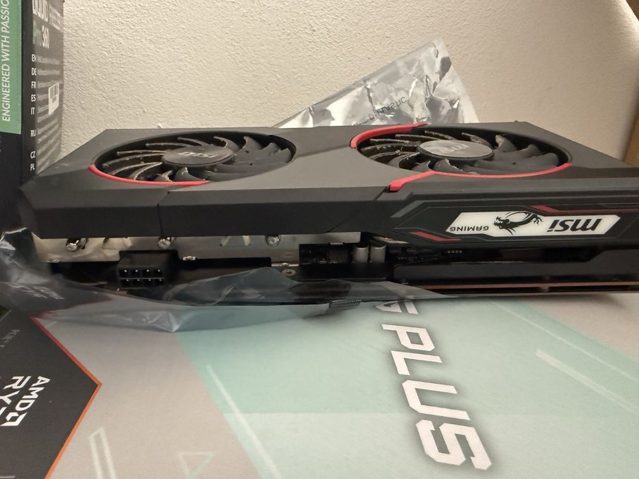 Placa Gráfica MSI RADEON 5500 XT 8Gb