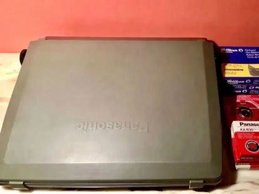 PANASONIC KX-R195 - máquina de escrever electrónica - como nova