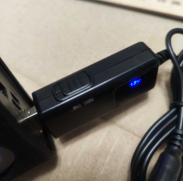 Шнур роутера з дисплеєм та перемикачем з 9 на 12 v