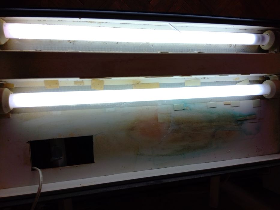 Продаётся аквариум 80 литров