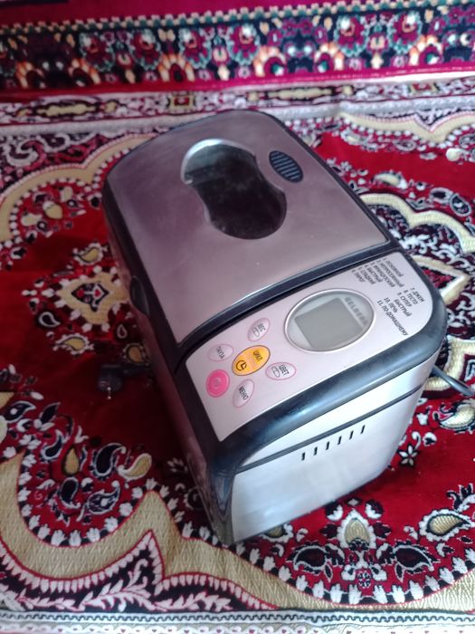 Хлібопічка Gelberk GL 2051