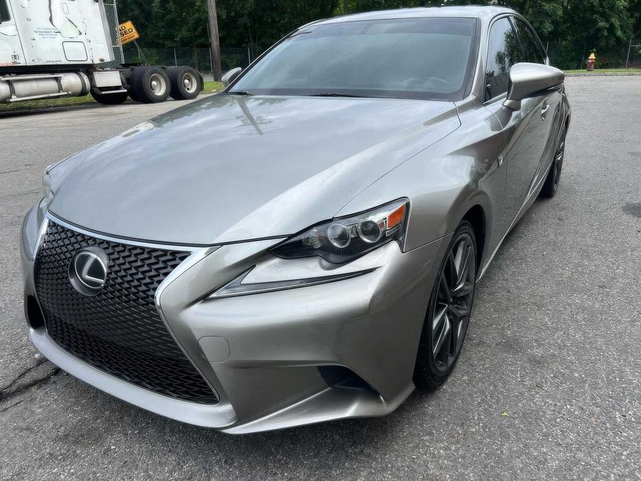 Lexus IS 300      2016