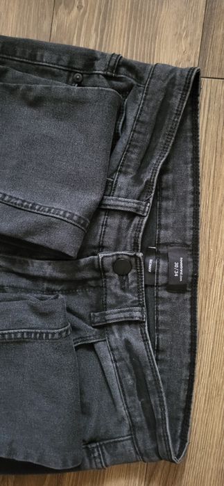 Spodnie jeansy Skinny firmy House  rozm. 30/34
