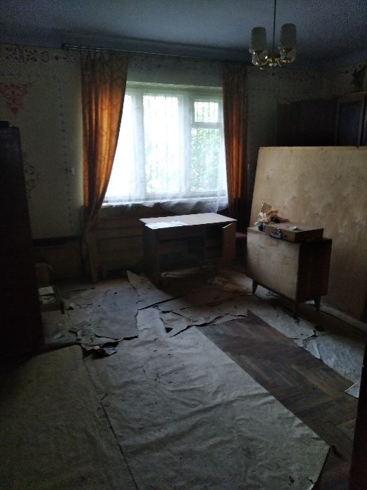 Продаж житлового будинку