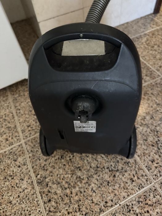 Aspirador AEG VX4 X Efficiency