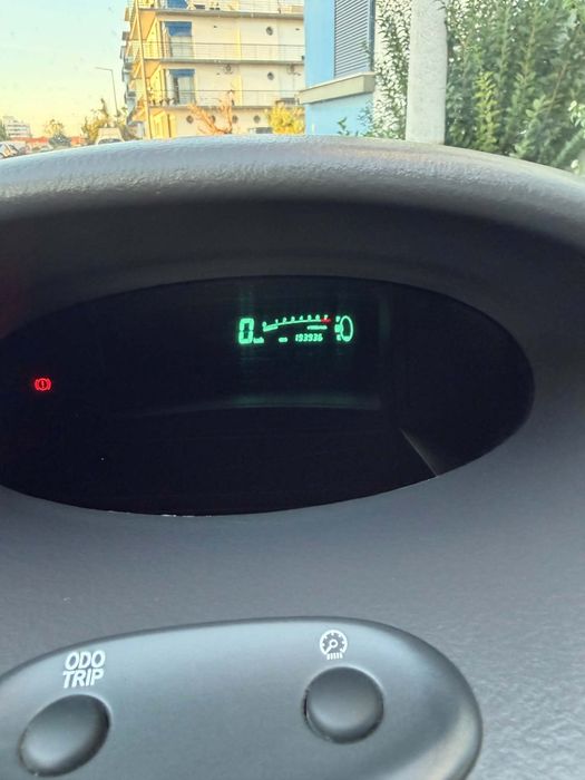 Toyota Yaris 2000
