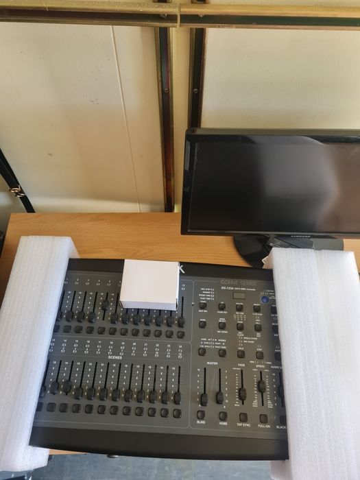 Botex Controller DMX DC-1224Botex Controller DMX DC-1224