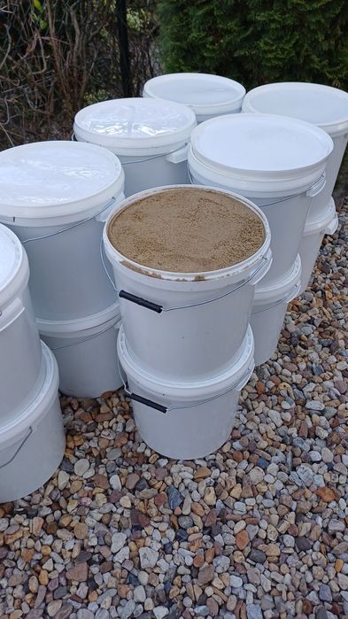Żwir w wiadrach po 25 kg