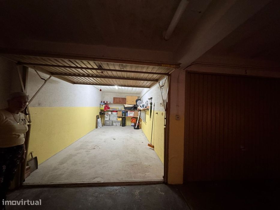 Garagem, Santo António da Caparica