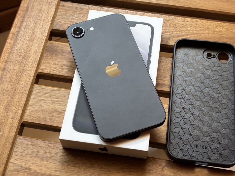 iPhone 16e Troca/retoma