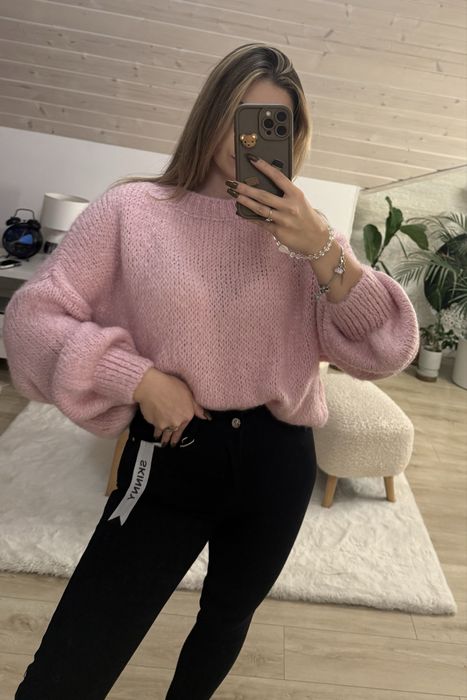 Nowy sweterek chmurka