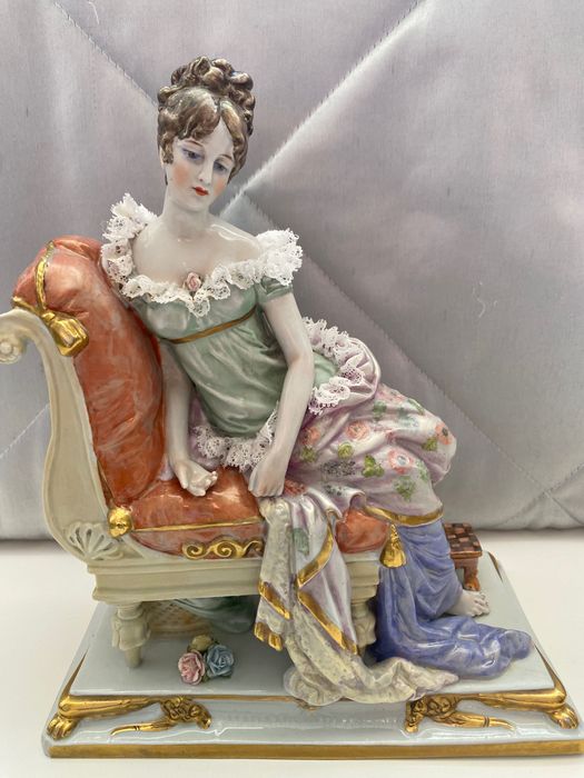 Антикварная фарфоровая ст.
«Мадам Рекамье»

Ernst Bohne & Söhne, 1895г