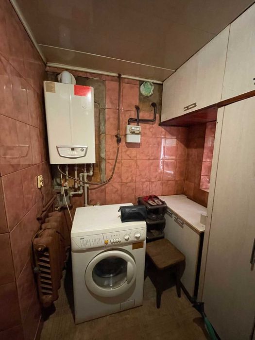 Продаж  будинку у Полтаві ( ремонт,всі комунікації, техніка та меблі)