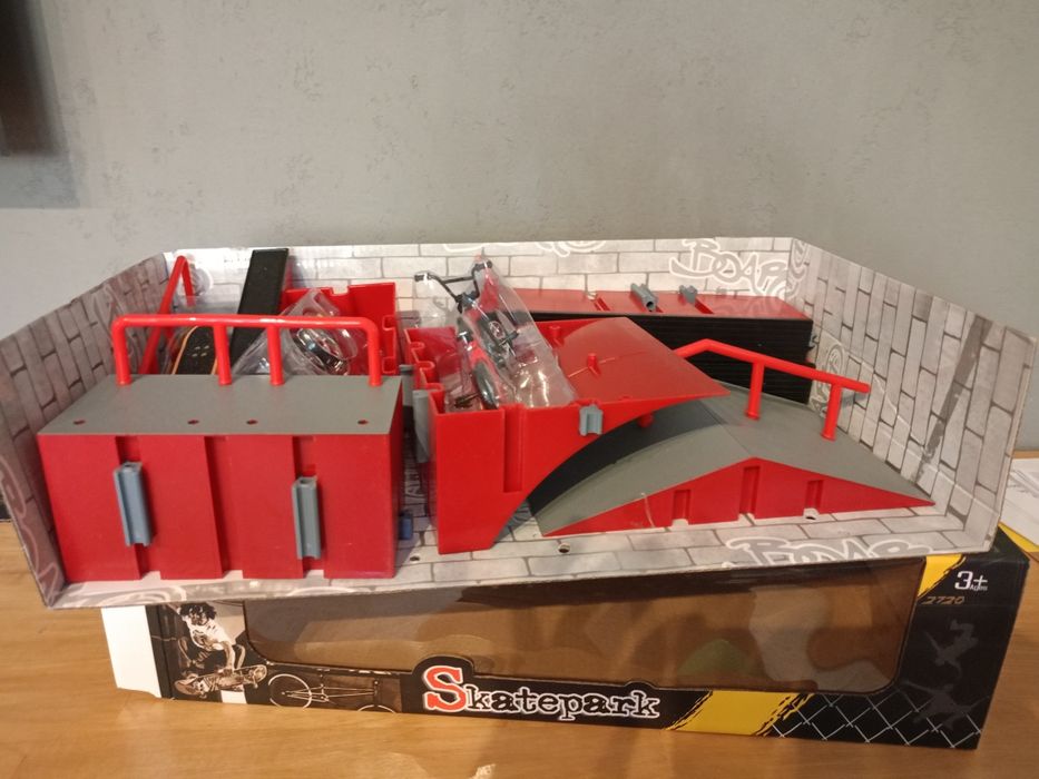 Skatepark zestaw do zabawy dla dzieci