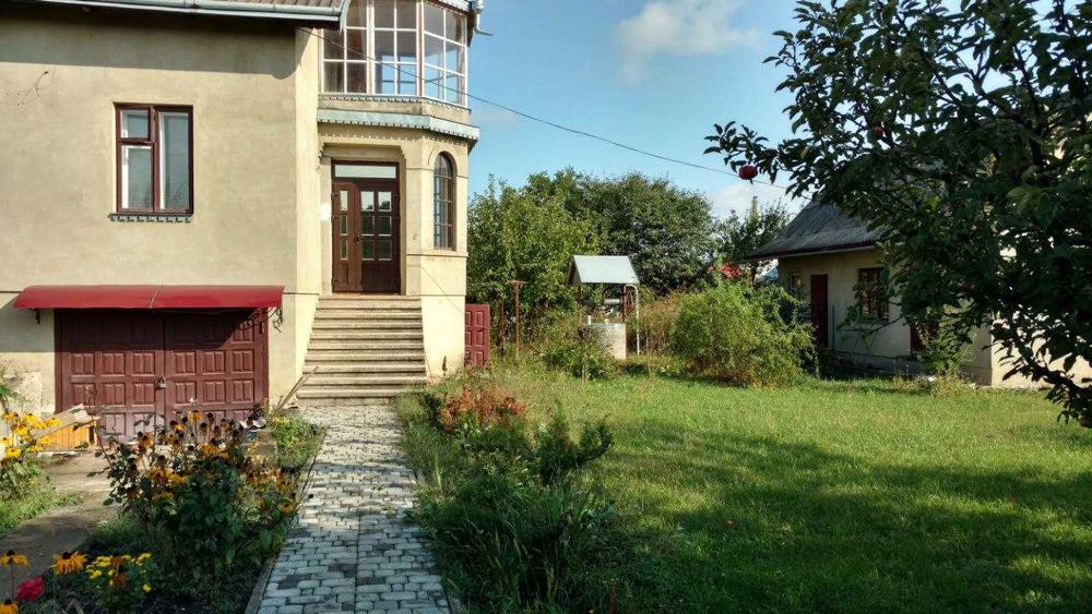 Продаж жилого будинку з меблями та технікою в м.Тлумач ПОСТАНОВИ
