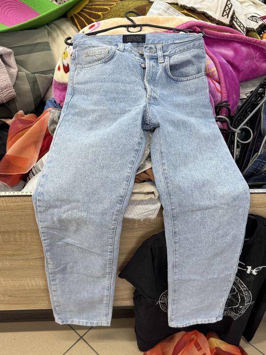 Джинси versace.