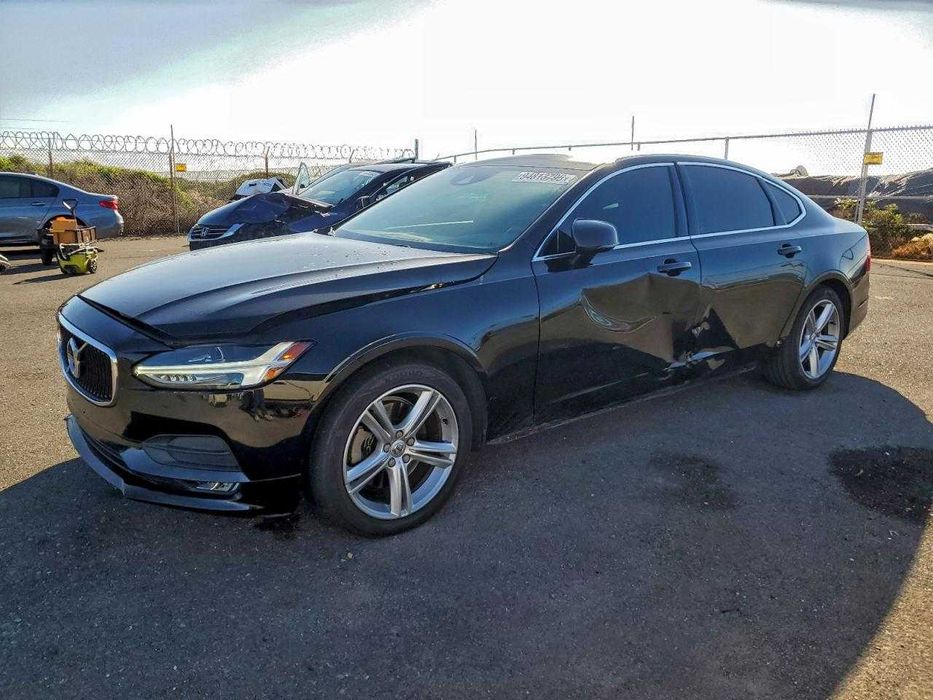 Volvo S90 T5 Momentum 2019