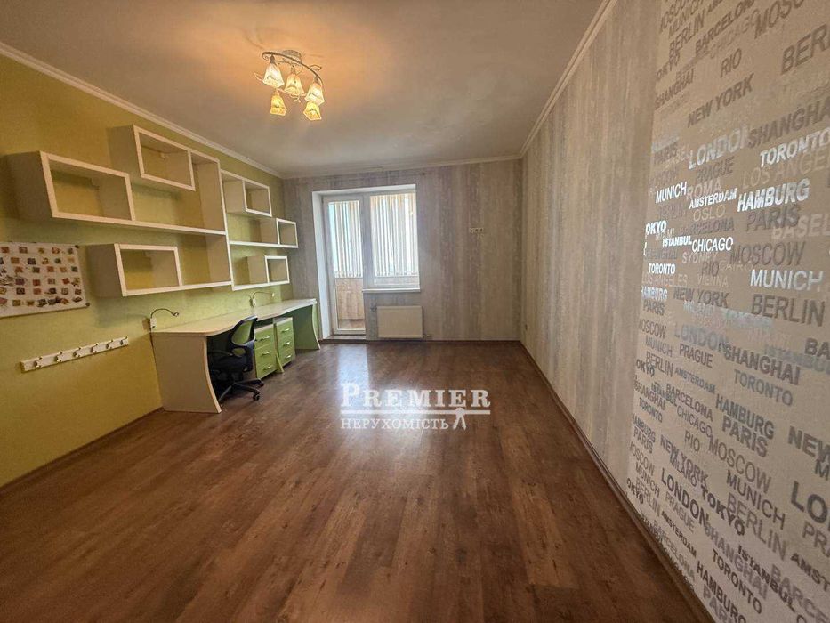 1-кімнатна квартира Вузовський р-н, цегляний будинок 2007 року, 47 м²