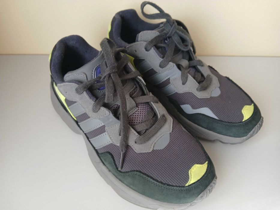 Ténis / Sapatilhas Adidas Torsion