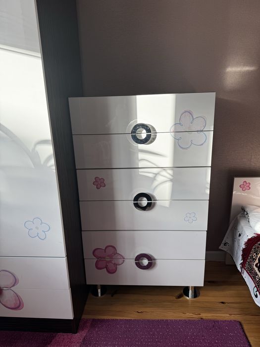 Дитячі меблі в ідеальному стані - недорого!