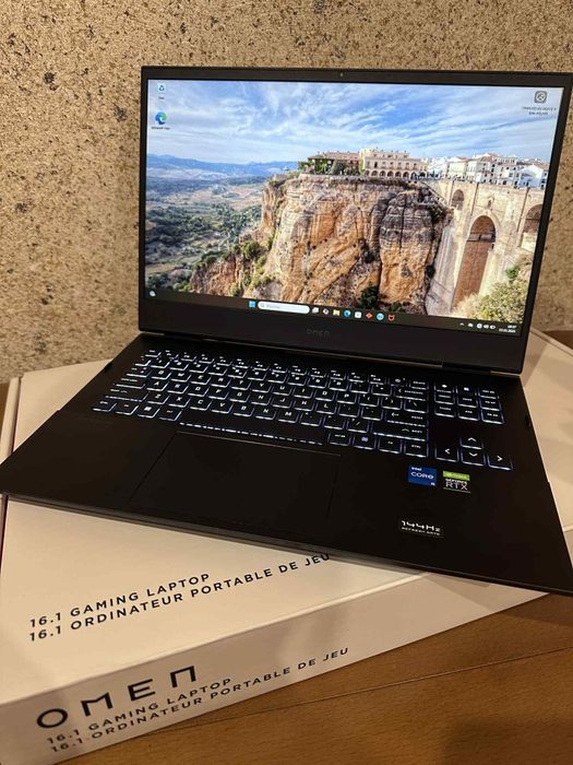 Laptop gamingowy omen 144hz