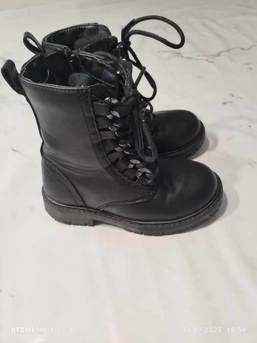 Ботінки  для дівчинки 24р