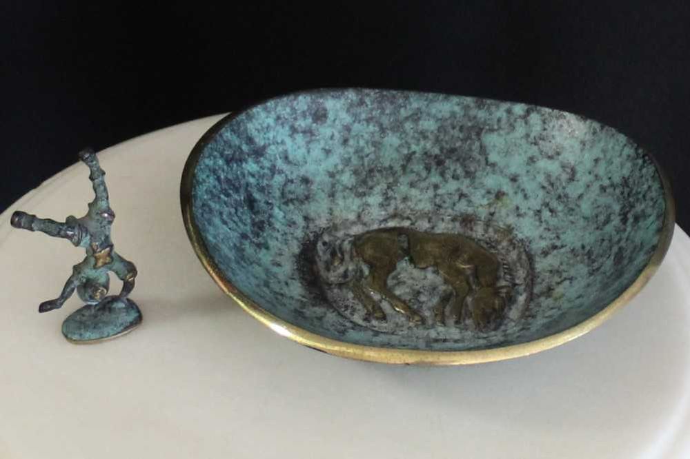 Conjunto vide-poche vintage, anos 40, de tigela de latão maciço