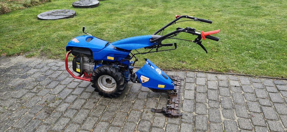 BCS ciągnik jednoosiowy wielozadaniowy kosiarka listwowa