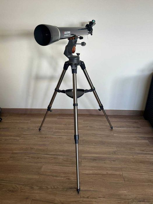 Celestron AstroMaster 70AZ Refractor Telescope