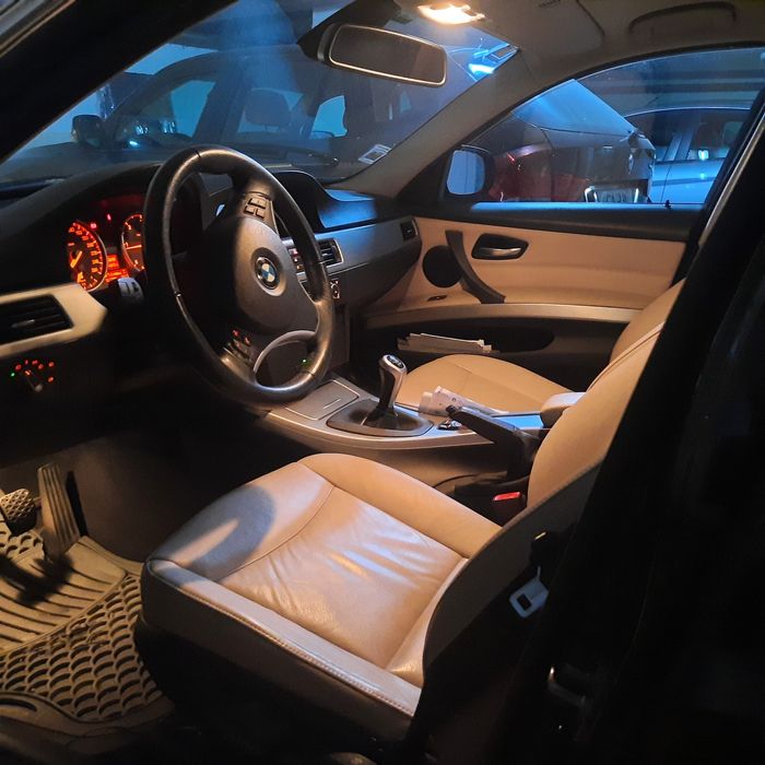 BMW BMW 318d apenas 160000kms em bom estado — photo 2