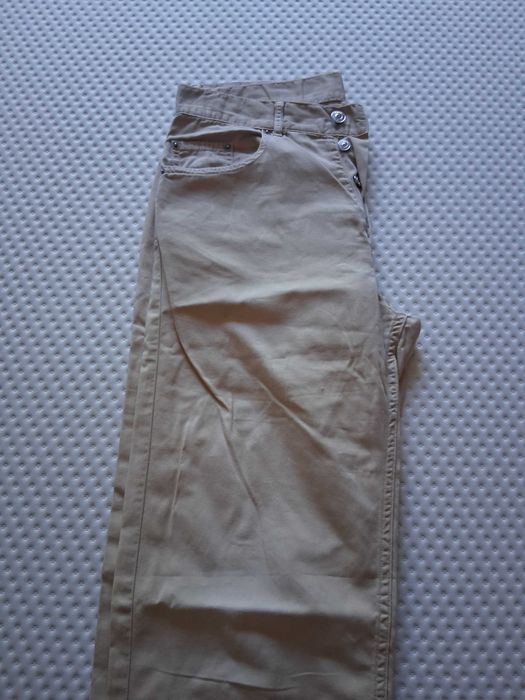 Calças de Sarja Bejes / Creme de Homem da Benetton