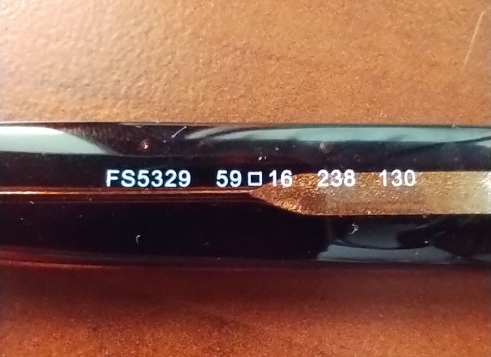 FENDI okulary przeciwsłoneczne FS5329 w etui