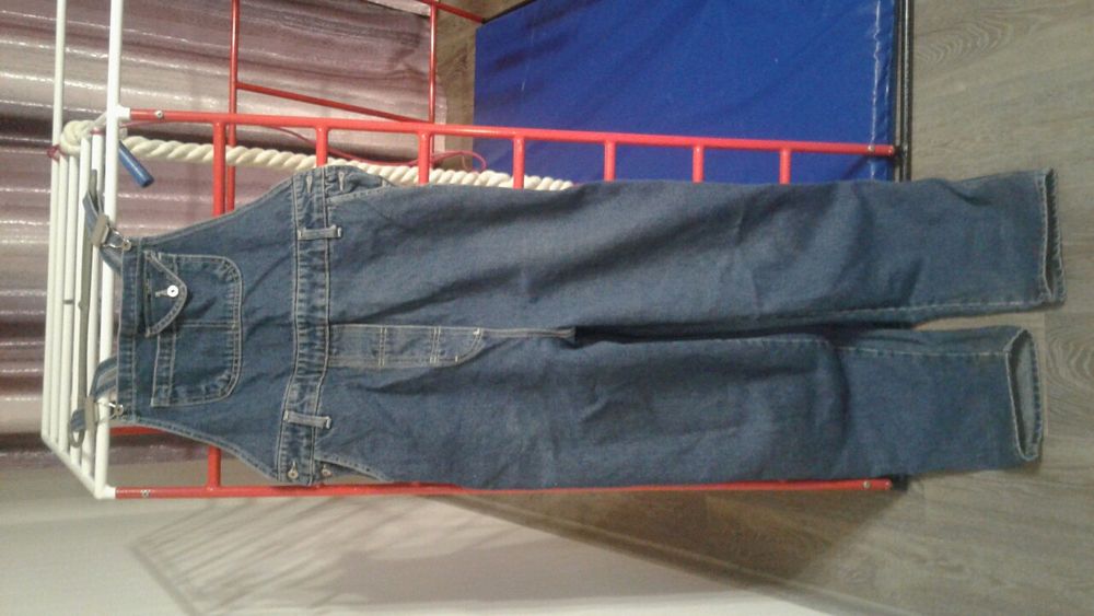 Комбинезон джинсовой для беременых