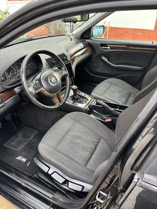 BMW 320 — fotografia 5