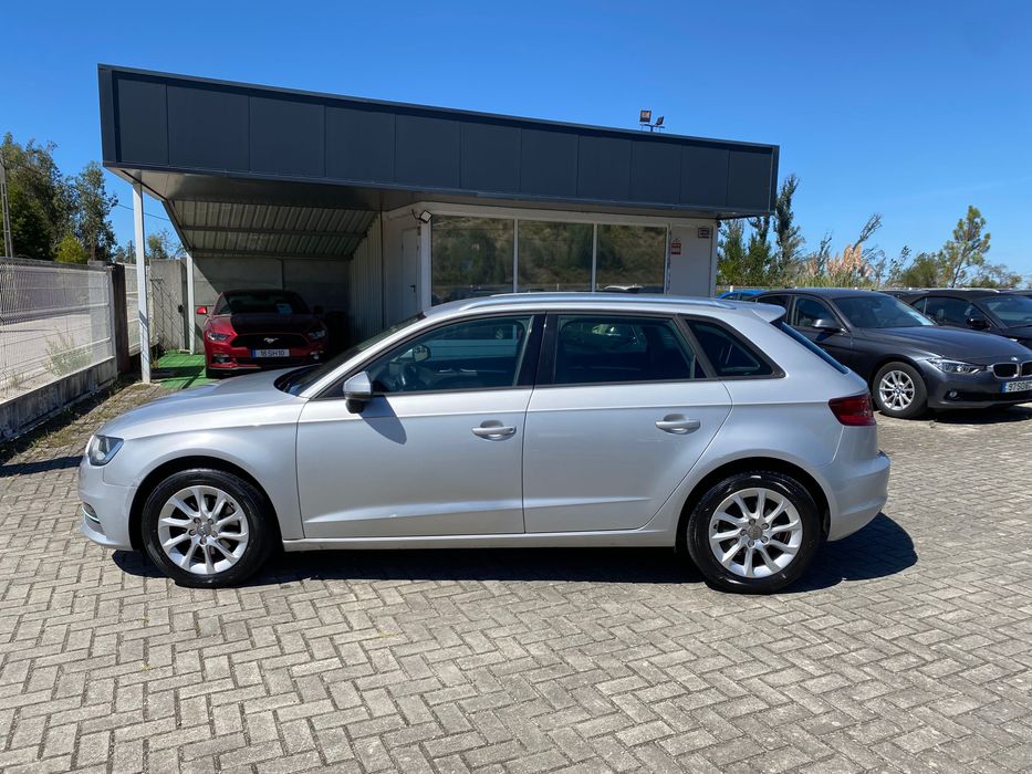 AUDI A3 1.6 TDI  162 mil kms - NACIONAL