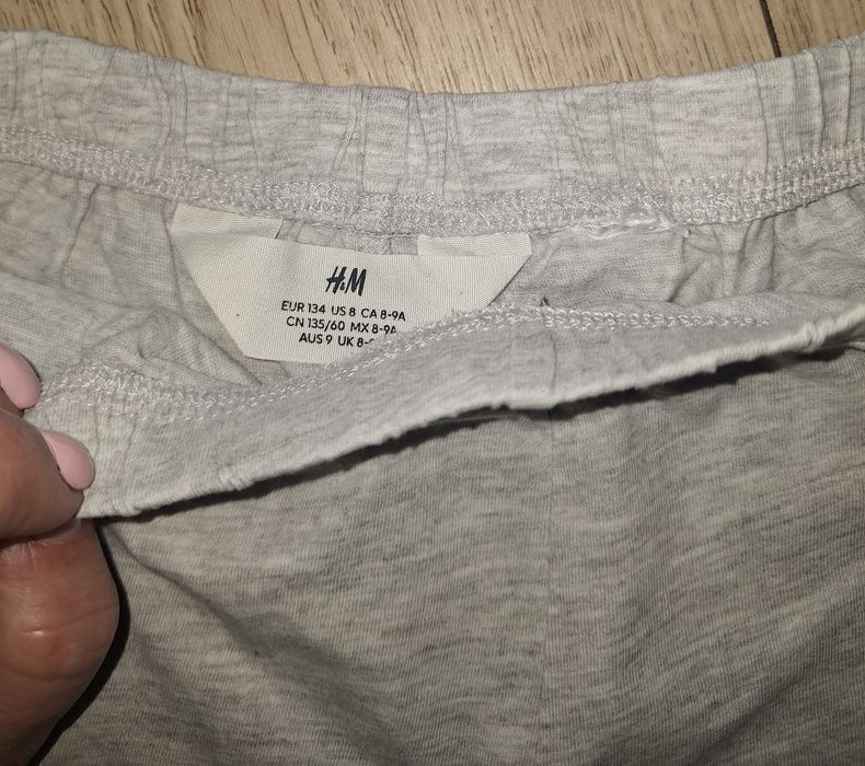 Krótkie spodenki H&M r. 134
