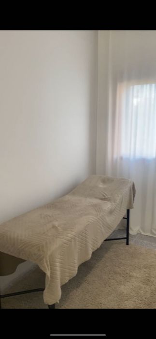 Alugo gabinete/ sala privada