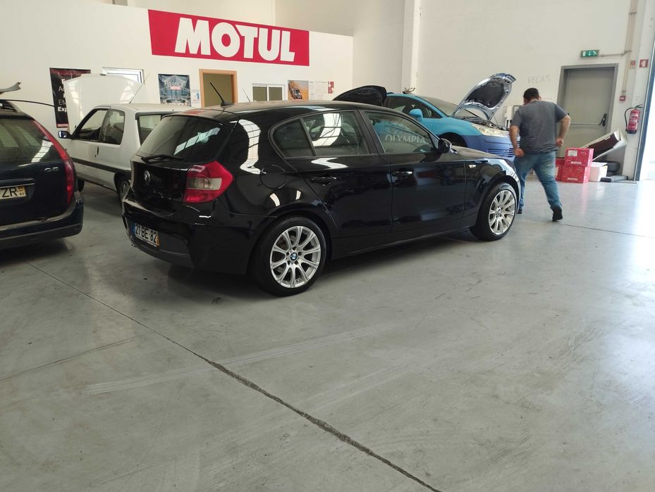 Vendo serie 1 120D 2006