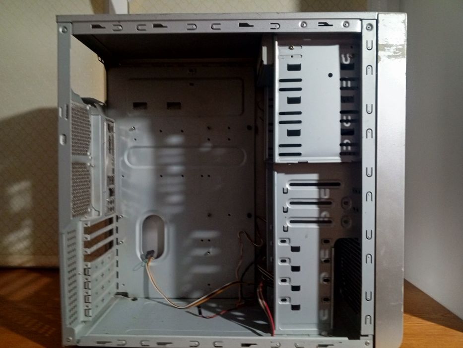 Продам корпус от пк