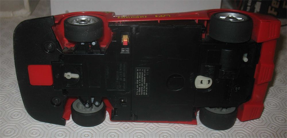 Nikko - Ferrari F40 (Vintage - 1/18)