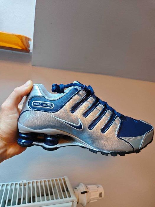 Nowe buty Nike Shox NZ – r. 39 (24.5 cm) – Granatowo-srebrne